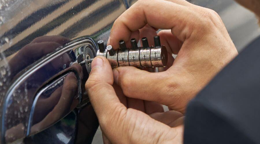 Expert Emergency Roof Repairs services in Bondurant, WY